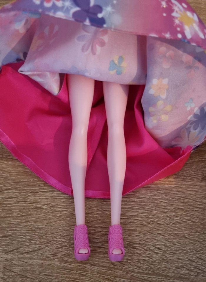 Barbie princesse - photo numéro 4