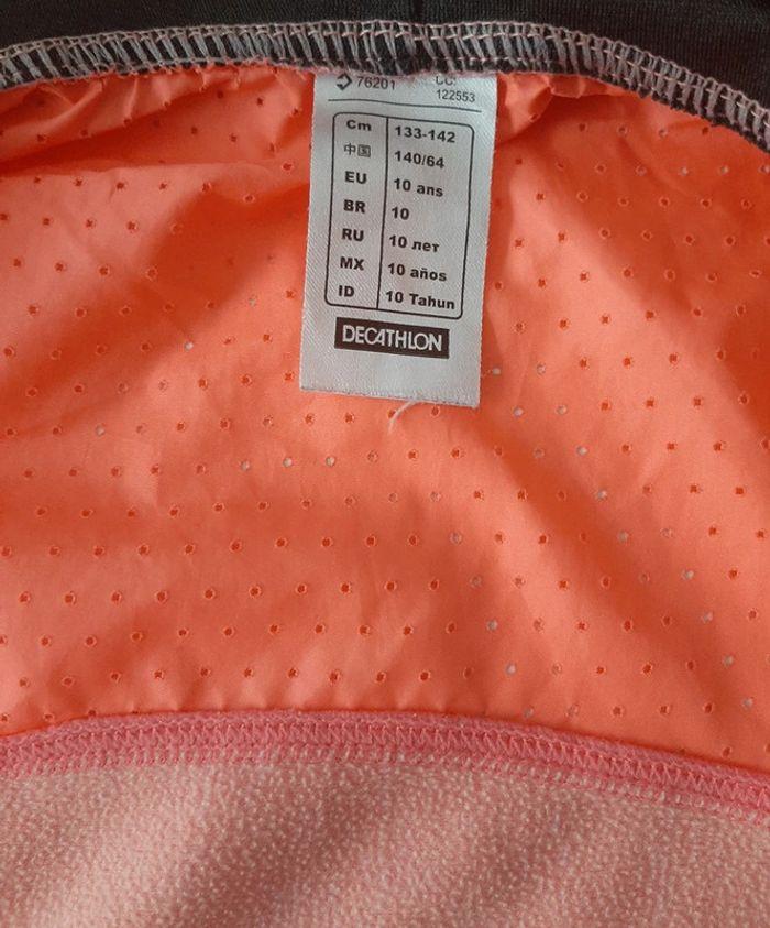 Vestes coupe-vent Decathlon corail taille 10 ans / 140 cm - photo numéro 4