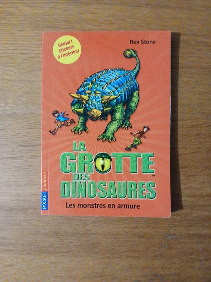 Lot la grotte des dinosaures - photo numéro 5