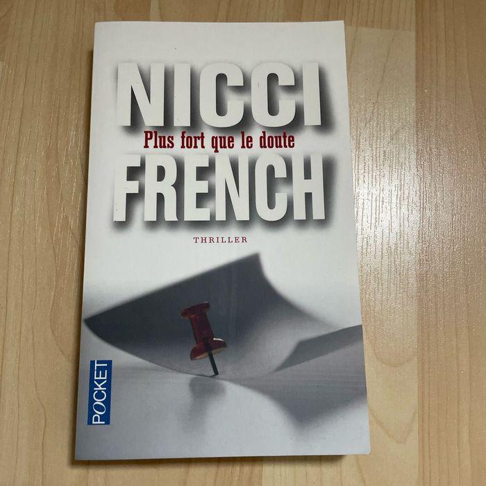 Livre Nicci French plus fort que le doute - photo numéro 1