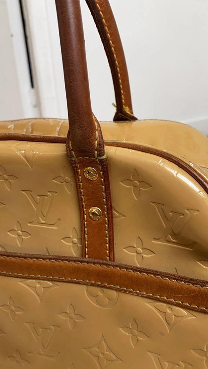 Sac Louis Vuitton Tompkins square cuir vernis - photo numéro 10