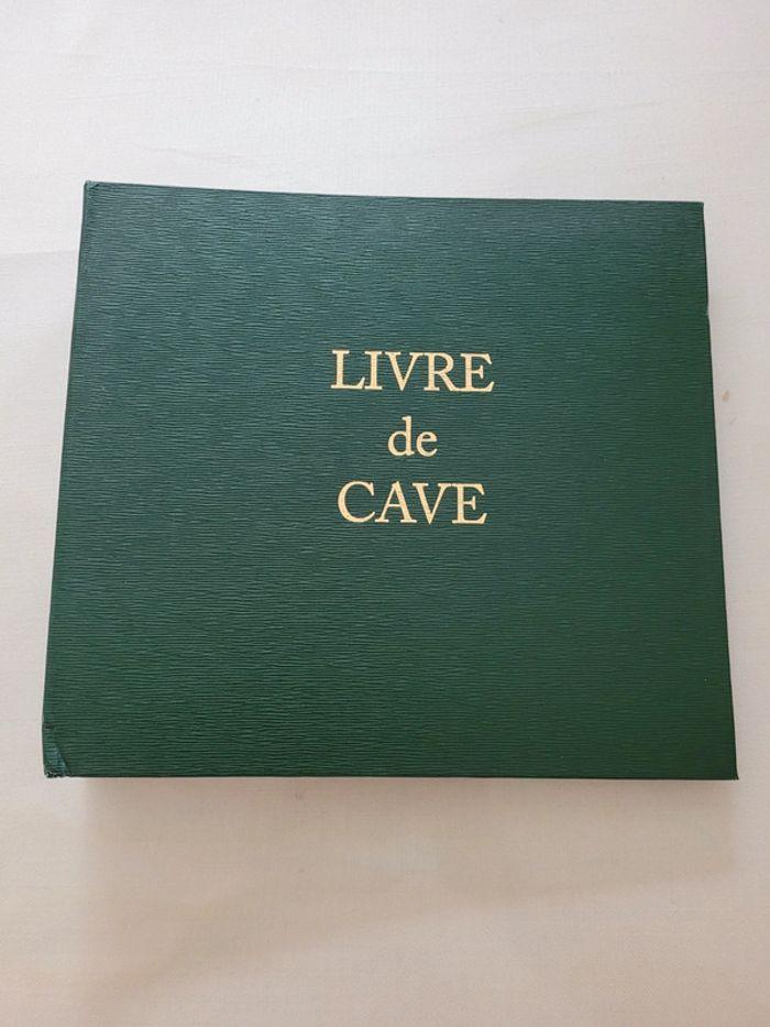 Classeur "livre de cave" - photo numéro 1