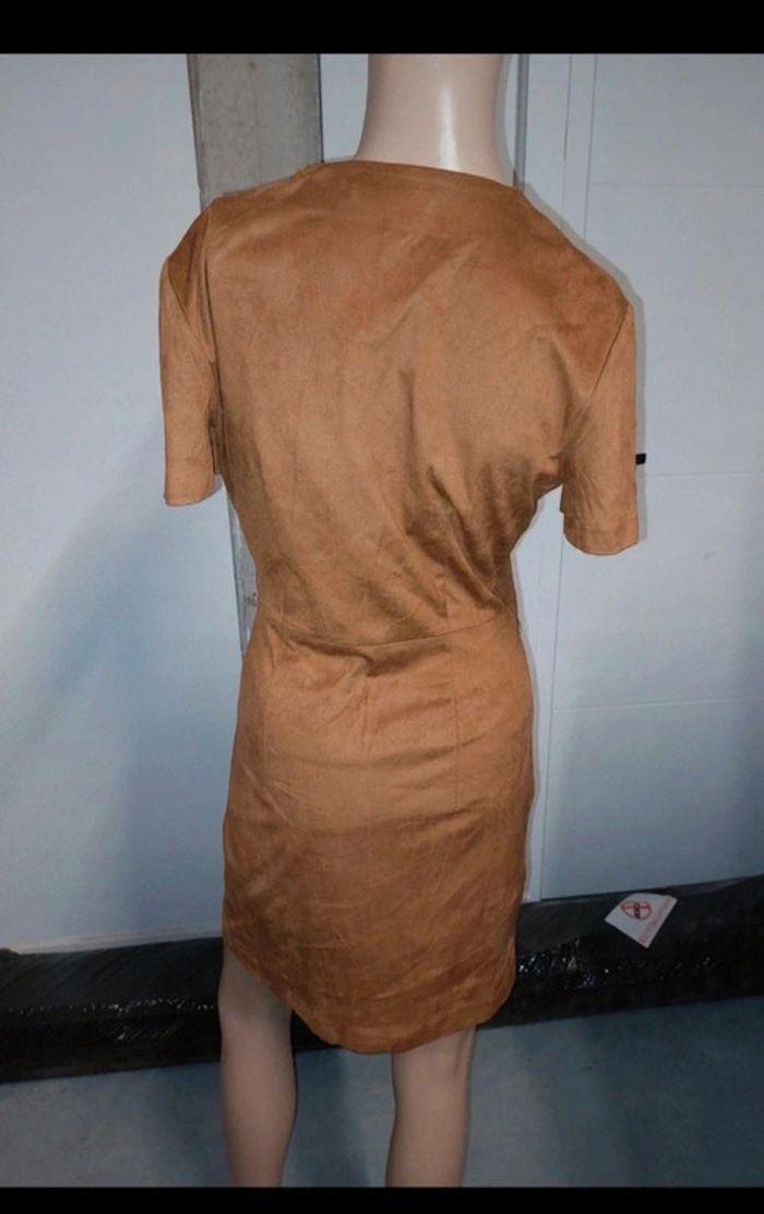 Robe suédine mango taille XS peu portée - photo numéro 6