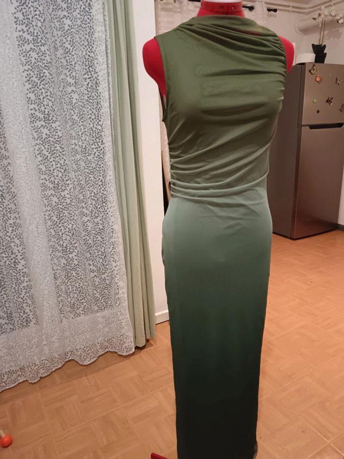 Robe verte femme - photo numéro 4