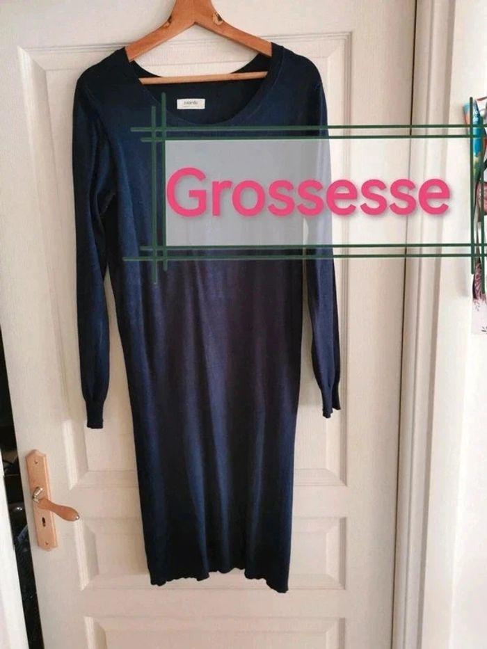 Robe pull bleu marine grossesse Zalando T. 46 - photo numéro 2