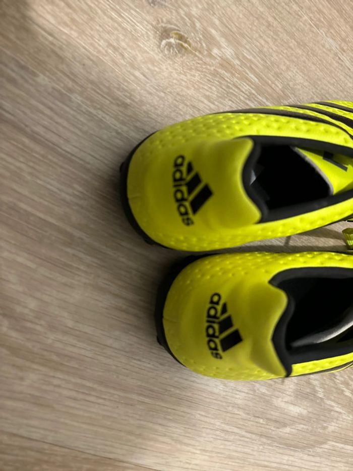 Chaussures futsal adidas 40 2/3 - photo numéro 3