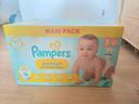 Maxi pack couches Pampers premium protection taille 3