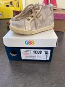 Chaussure de marche GBB T20