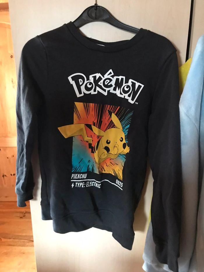 Pull Pokemon pikachu - photo numéro 1