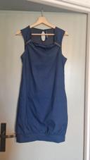 Robe bleue marine