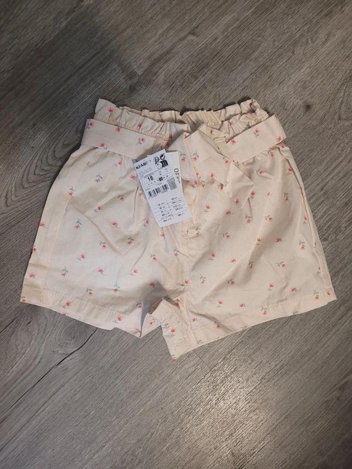 Short à fleur