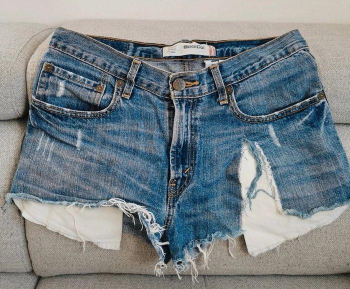 Short en jeans Levi's 527 boot cut taille 29 - photo numéro 1