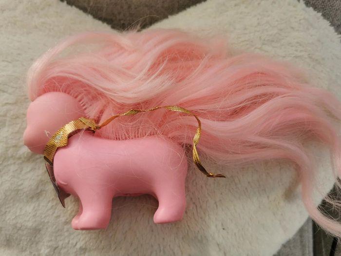 Figurine vintage années 1986 Lady Lovely Locks Doll - silky pop pink dog figure - nice - clean - photo numéro 10