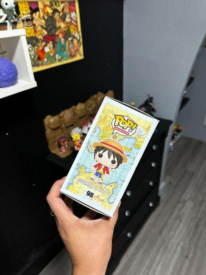 Funko Pop Monkey.D.Luffy 98 OG ( Cheveux brillants ) - One piece - photo numéro 3