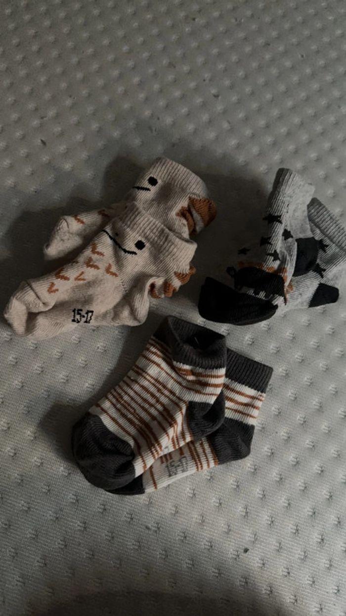 Lot chaussettes 15/17 - photo numéro 1