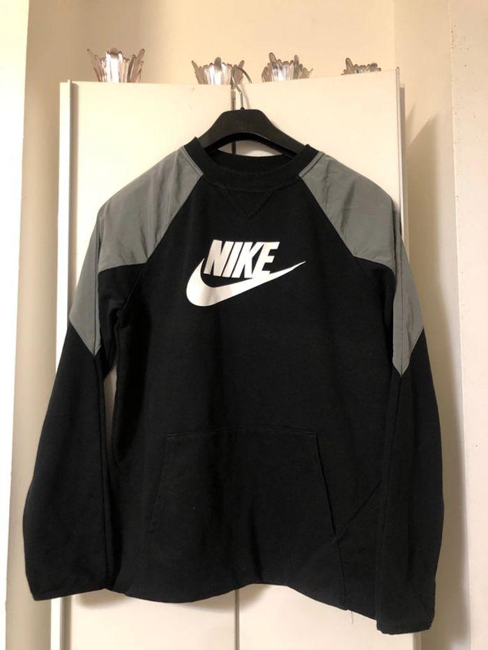 Pull nike enfant / ado . - photo numéro 1