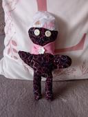 Petit doudou monstre 24cmX14cm