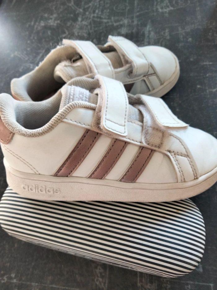 Adidas enfant - photo numéro 1