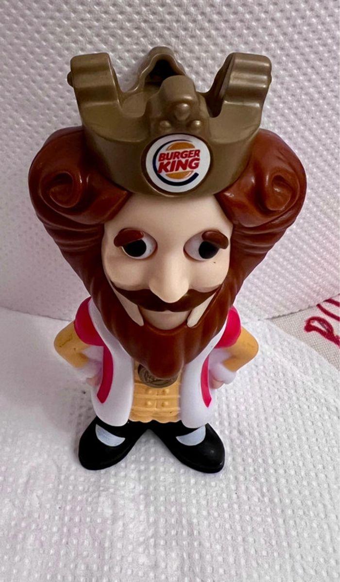 Burger King - 2019 - Feisty pets - figurine King - photo numéro 1