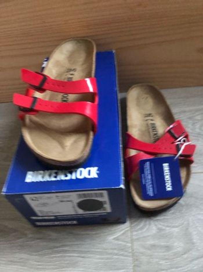 Chaussures Sandales Birkenstock pointure 42 neuves et emballées - photo numéro 4