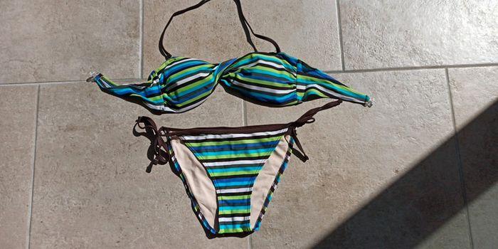 Maillot de bain 2 pièces - photo numéro 1