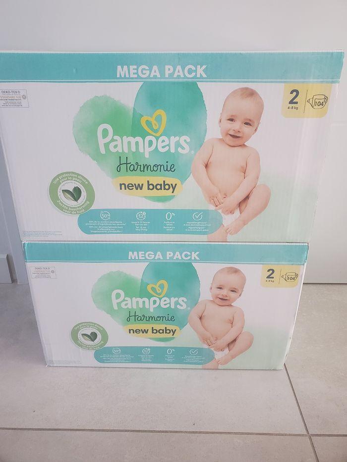 Lot de 2 cartons de couches PAMPERS harmonie taille 2 - photo numéro 1