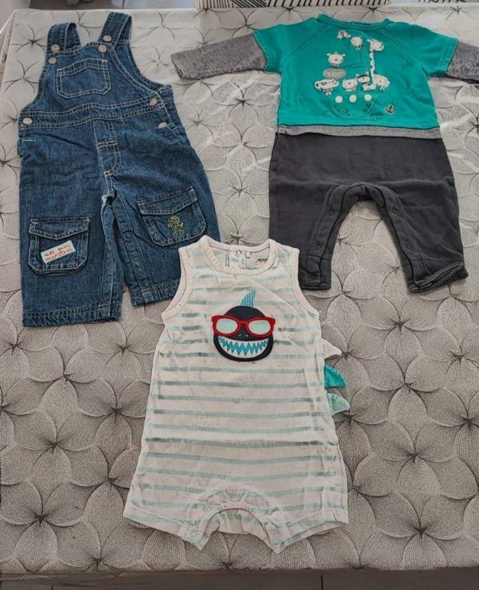 Lots de vêtements bébé garçon en 9 mois - photo numéro 4