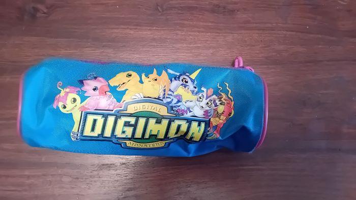 Trousse Digimon - photo numéro 1