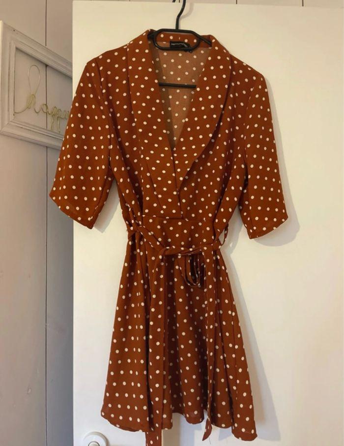 Robe à pois ceinturée - photo numéro 1