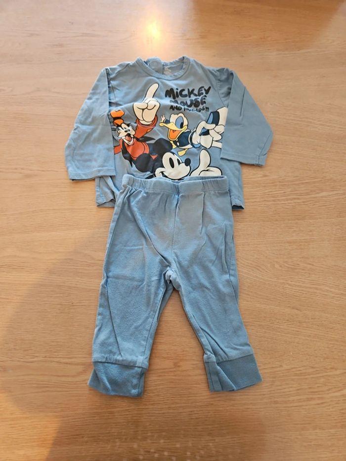 Lot de 2 pyjamas 12 mois - photo numéro 2