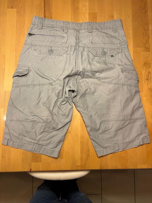 Short cargo gris Célio Les essentiels taille 40 US / 50 FR - photo numéro 3