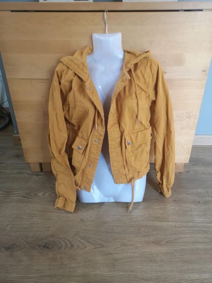 Veste moutarde à capuche H&M - photo numéro 1