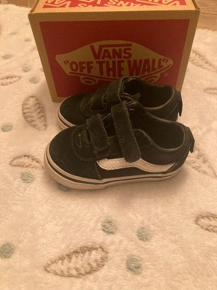 Vans à scratchs taille 21 - photo numéro 3