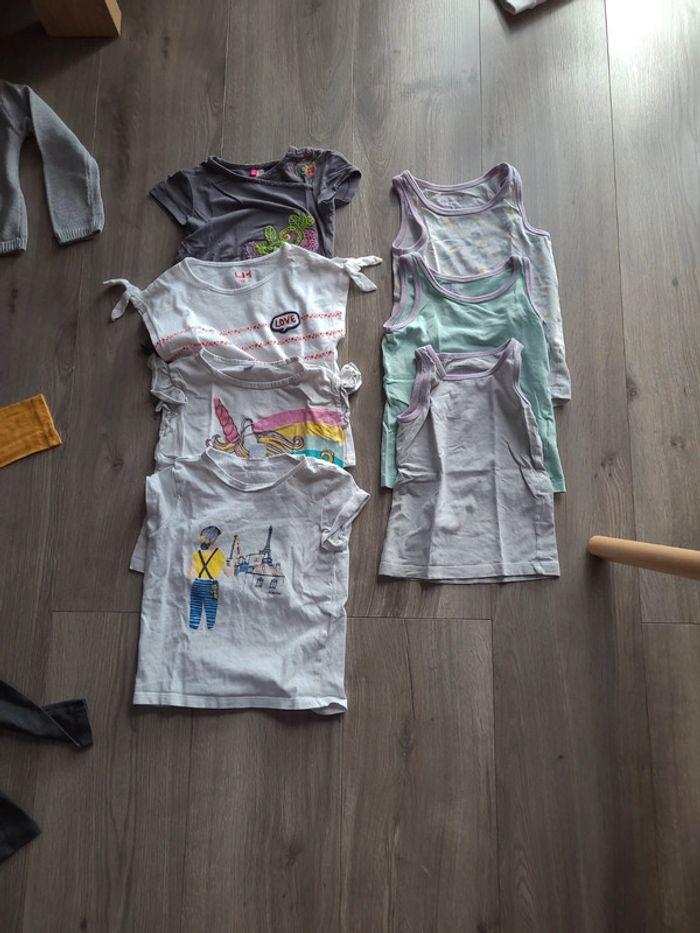 Lot t shirt fille 4 ans