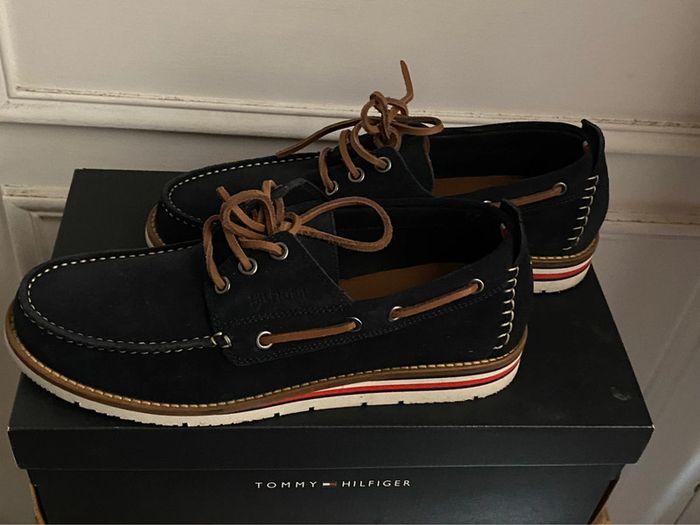 Chaussures bateau Tommy Hilfiger marine - photo numéro 1