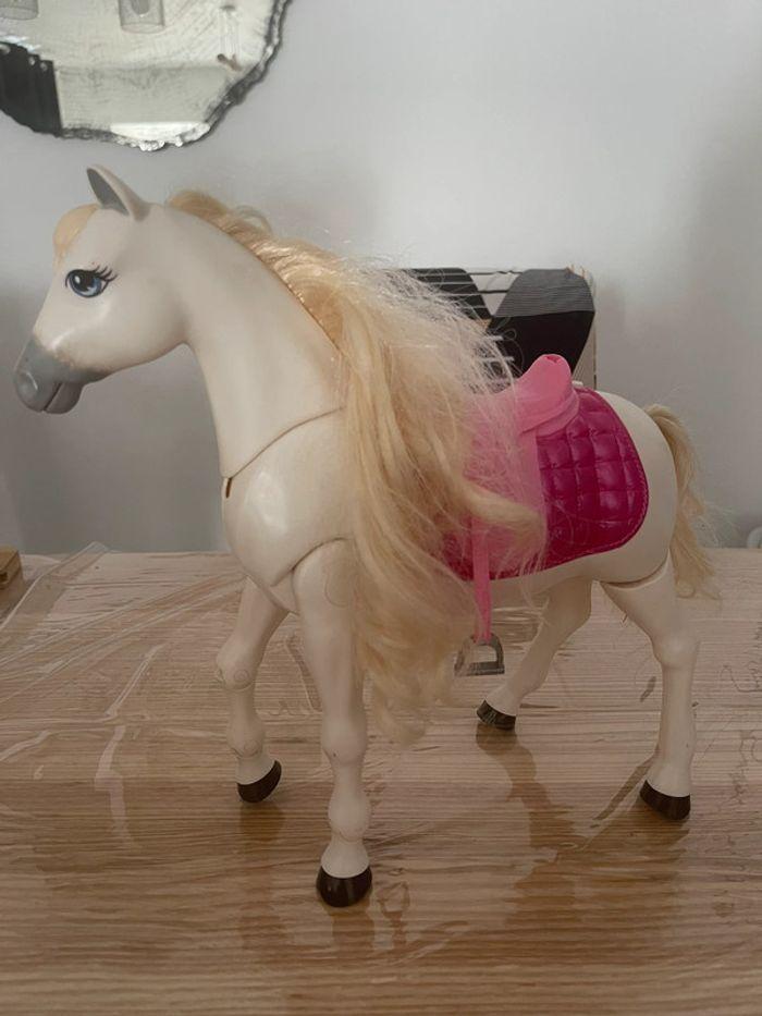 Cheval de rêve barbie - photo numéro 3