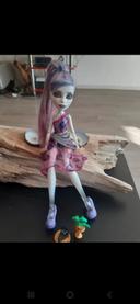 Poupée Monster High spectra avec accessoires