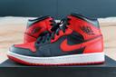 Nike Air Jordan 1 Mid "Banned"