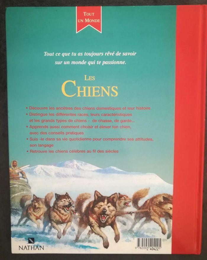 Livre Tout un monde Les chiens - photo numéro 2