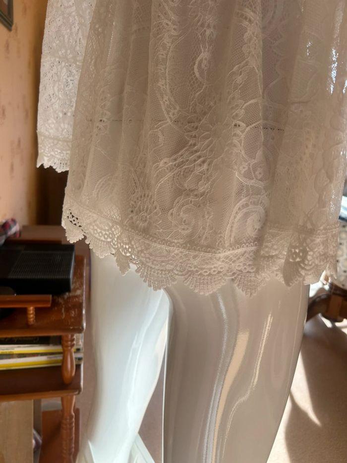 Robe courte en dentelles blanches - photo numéro 9