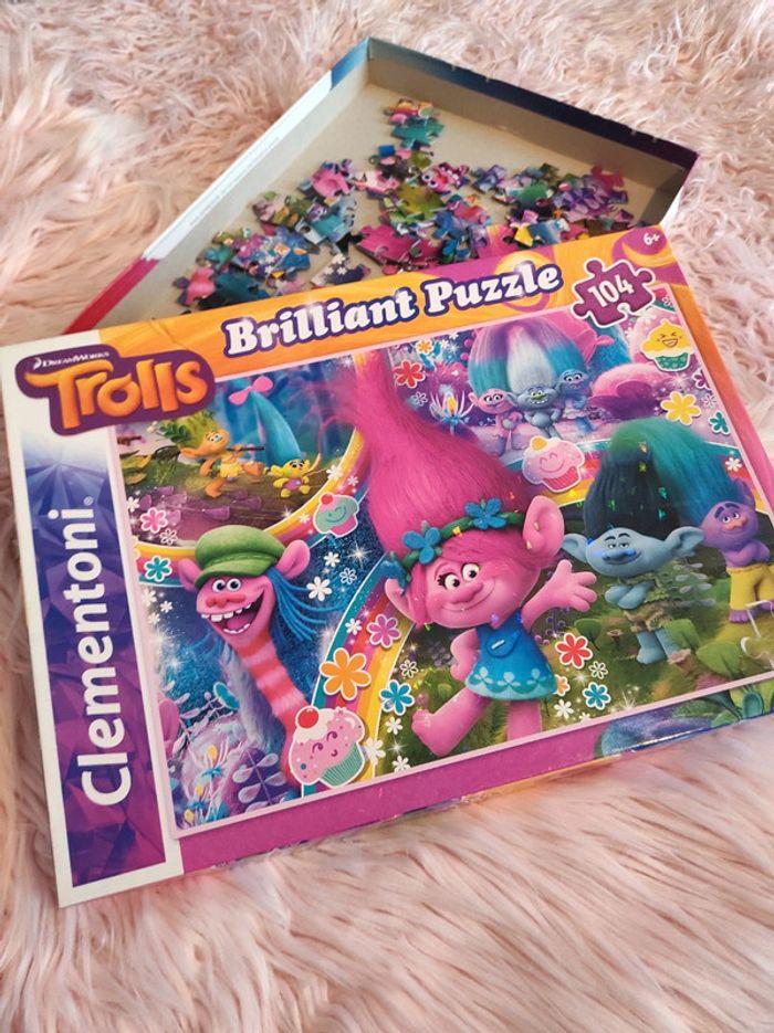 Puzzle 104 pièces Trolls - photo numéro 1