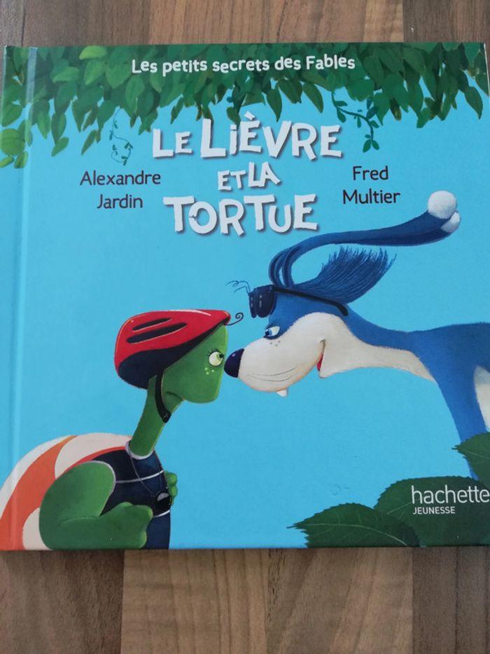 Livre le lièvre et la tortue - photo numéro 1