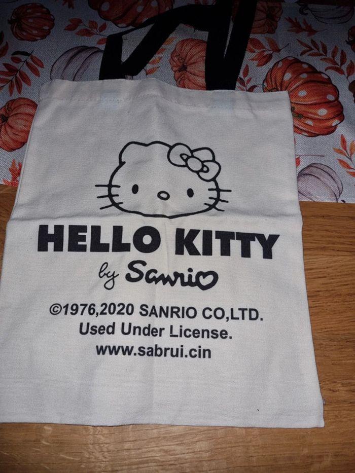 Sac beige hello kitty - photo numéro 2