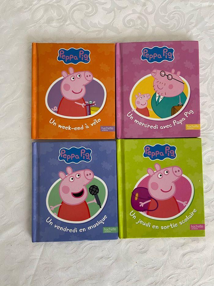 Lot livres peppa pig - photo numéro 1