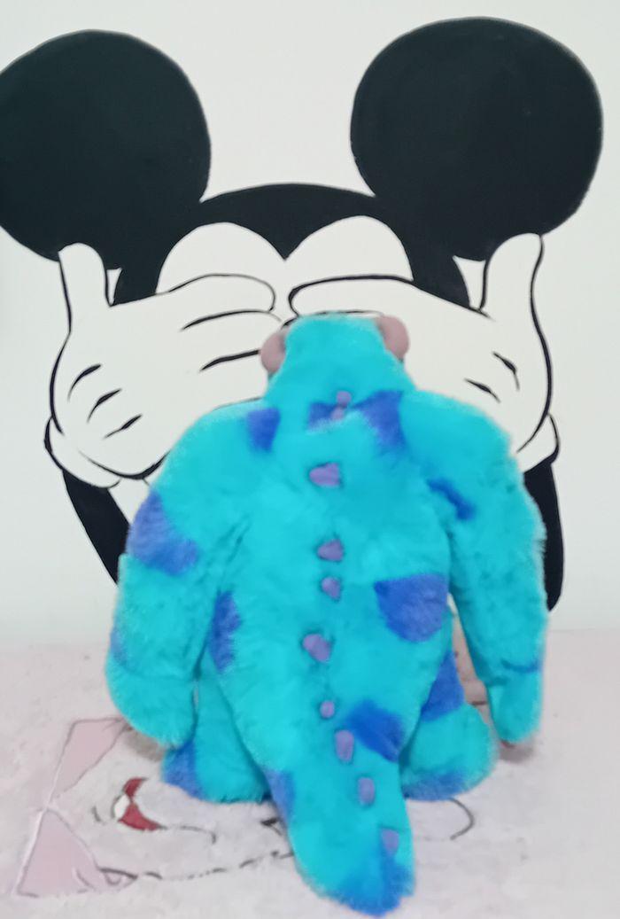 Lot de peluche Sully et Watermoose  Monstres et compagnie Disney pixar - photo numéro 3