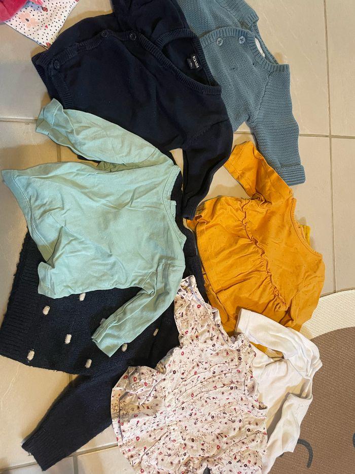 Lot de 61 vêtements 1mois - photo numéro 2