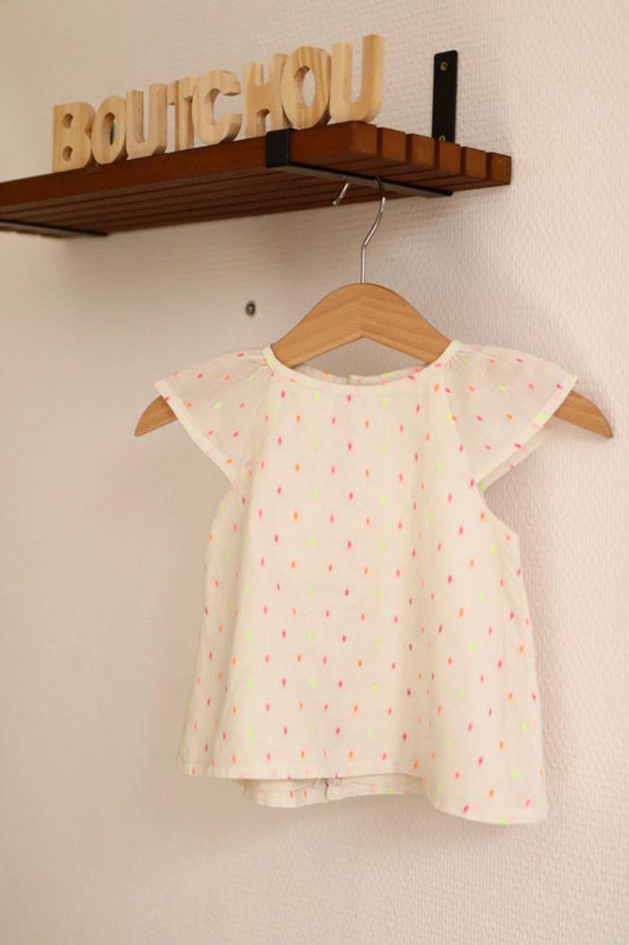 Blouse beige taches fluos, Bout'chou, 9 mois - photo numéro 1