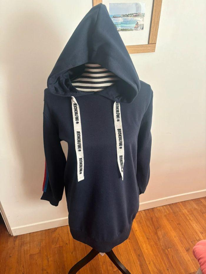 Pull a capuche TXL (taille petit) - photo numéro 2