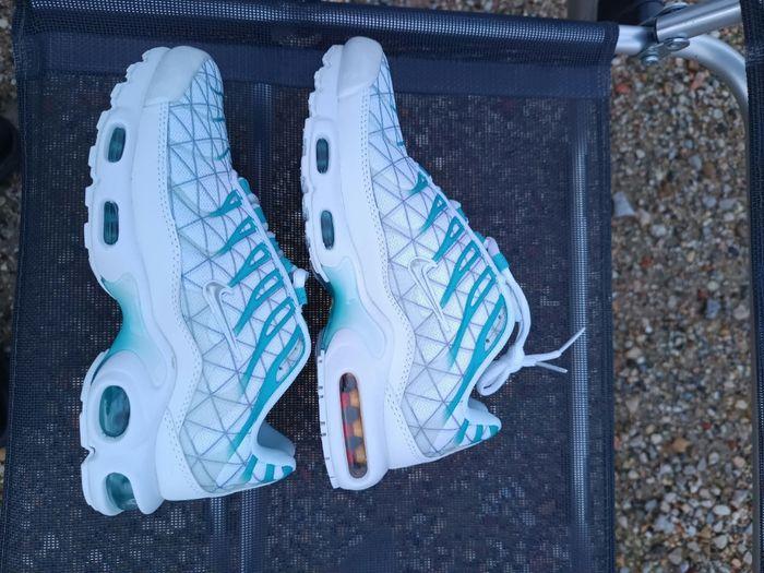 Nike tn requin taille 35 - photo numéro 3