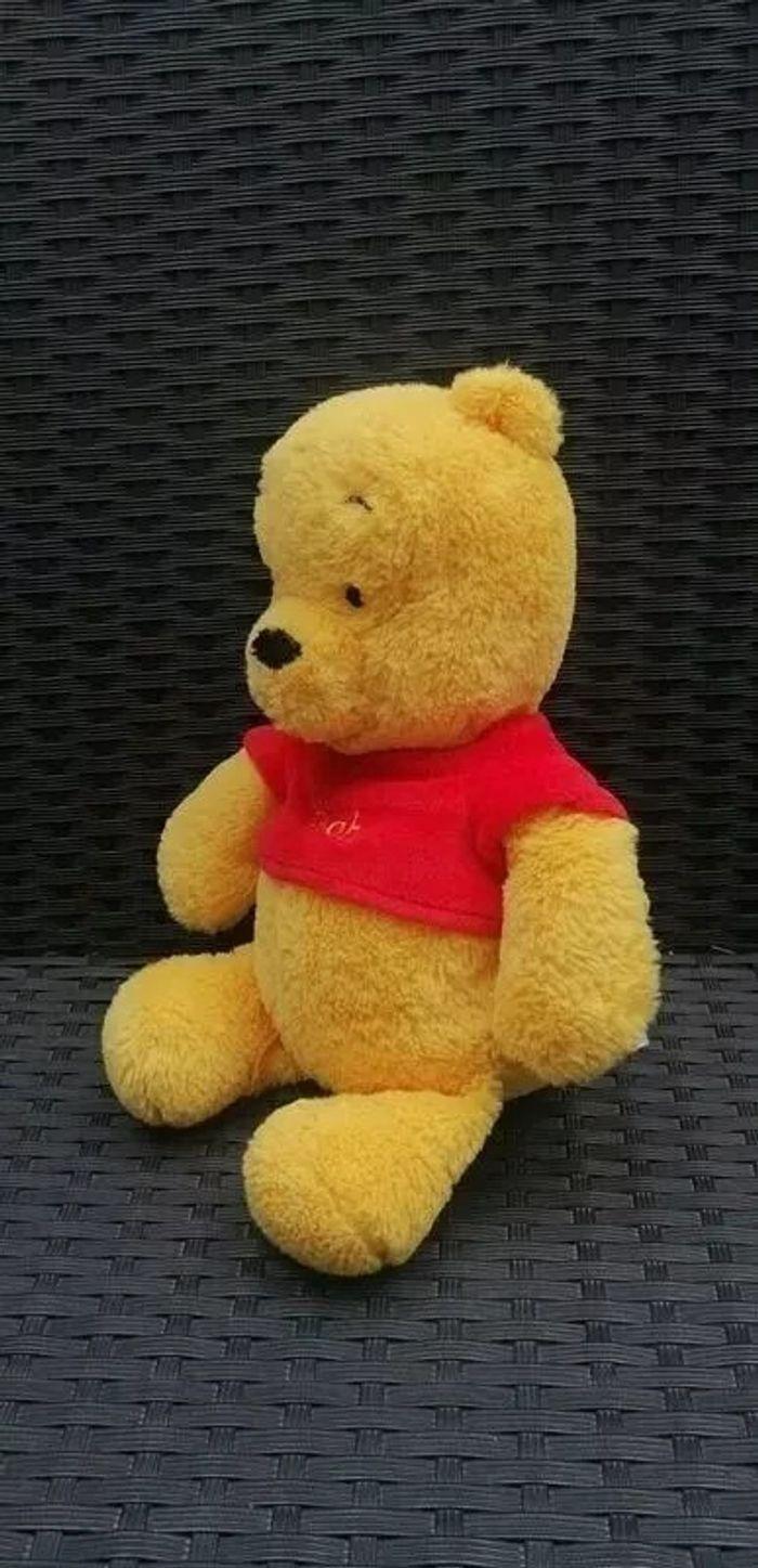 Peluche Disney Winnie the Pooh - photo numéro 2